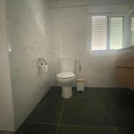 Cortijo Corazones Bed & Breakfast *